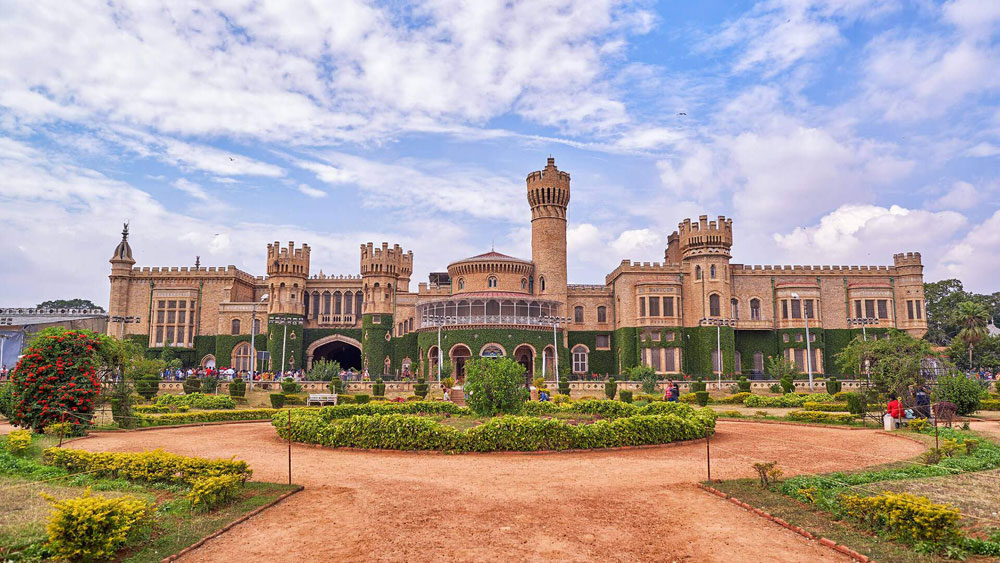 Bangalore to Mysore Taxi Booking